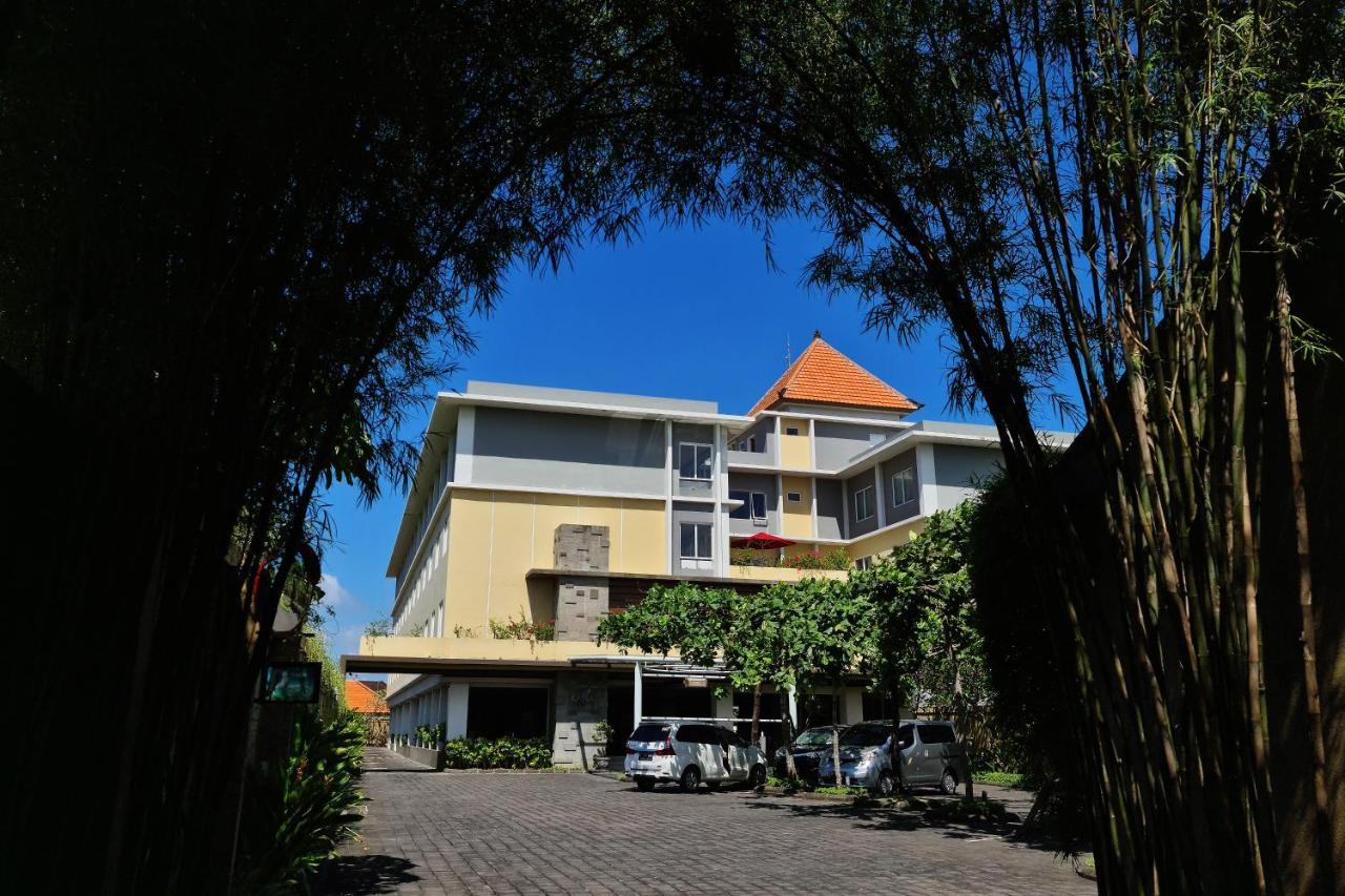 The Kana Kuta Hotel Luaran gambar